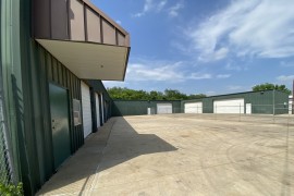 Texas Warehouse  FOR SALE 11,000 SQ FT Half Acre